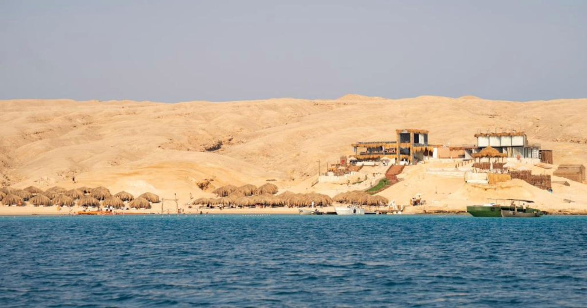 Ozirea island Hurghada8